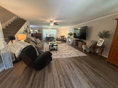 Situated on 4.06 acres in Bryant, Alabama, this Cape Cod-style - photo 21