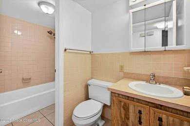 You have just found your new home in a quiet beachside location - photo 21