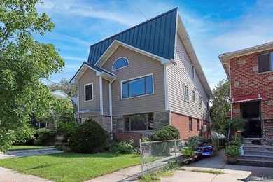 Picture Perfect Location with Spacious Living. This Spacious - photo 22
