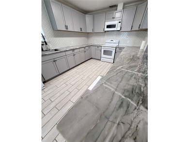 Located just minutes from the beautiful Corpus Christi Bay Area - photo 5