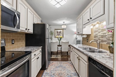 215 Barry Ave S 216 - photo 6