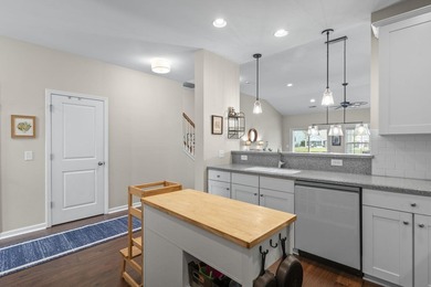 Four-bedroom, two-and-a-half-bathroom home with pond views and a - photo 17
