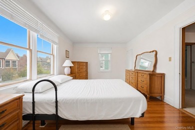 Nestled in the highly sought-after Woodlawn Heights neighborhood - photo 20