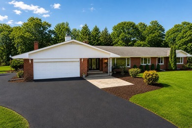 (private lake, pond, creek) Home For Sale in Plano Illinois