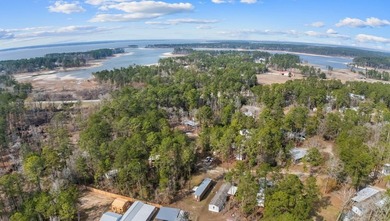 Less than one mile from the shores of Lake Sam Rayburn, this - photo 21