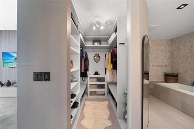 Experience the ultimate urban lifestyle in this stunning 2Bed+