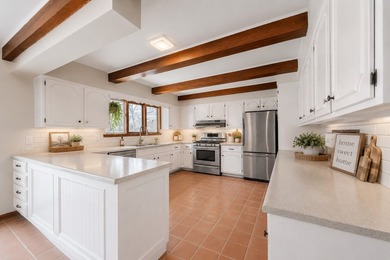 Experience refined country living in this exceptional custom - photo 4