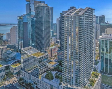 Experience the ultimate urban lifestyle in this stunning 2Bed+