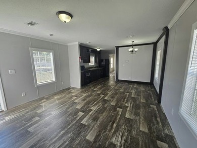 Additional listing photo 2
