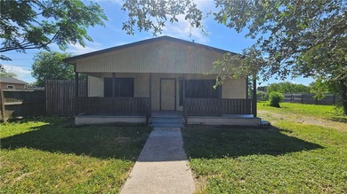 Are you needing a large lot? This is 100' across the front and - photo 4
