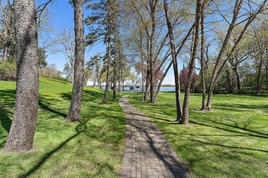 Commanding one of the most prestigious settings on Lake - photo 10