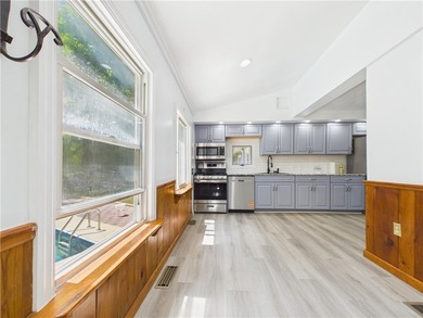 Welcome to this spacious stone-front colonial. Beautiful - photo 17