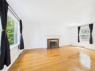 Welcome to this spacious stone-front colonial. Beautiful - photo 19