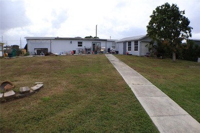 Short Sale. Short Sale. This Canal waterfront home will not last - photo 22