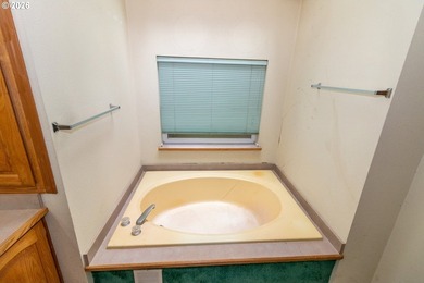 Well Priced! Florentine Estates 55+ gated community. Opportunity - photo 29