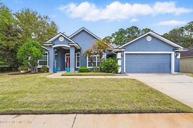 Lake Ridge Home For Sale in Fleming Island Florida