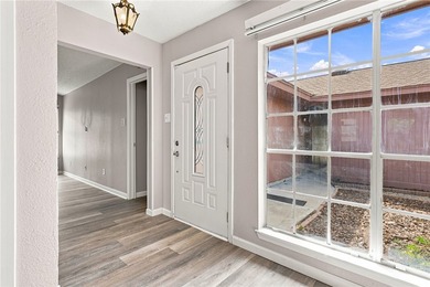 Lovingly cared for over the years, this spacious 2,214 sq ft - photo 5