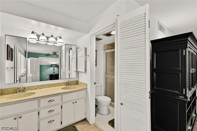 Third floor unit directly on the Caloosahatchee River with broad - photo 15