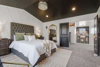 Stunning 5-bedroom, 3.5-bath Saratoga Springs home with - photo 21
