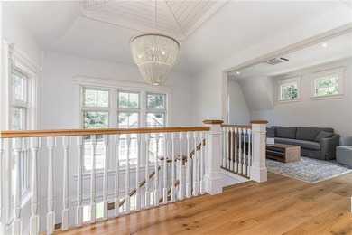 19 East Hills Road presents a rare opportunity to own a - photo 23