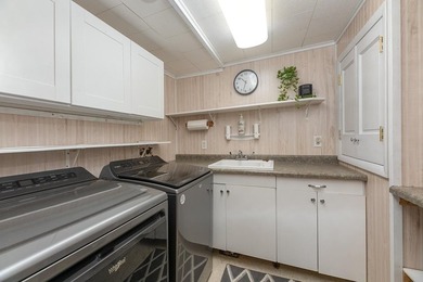 Fully equipped to operate as a lucrative resort, gorgeous 3BD - photo 32