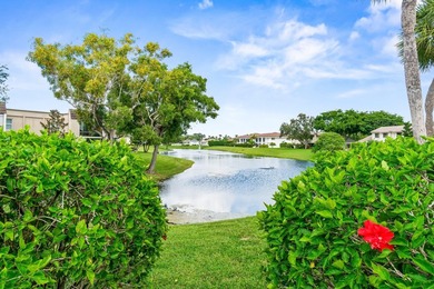 Rarely available & totally remodeled 2-bed, 2-bath END UNIT - photo 32