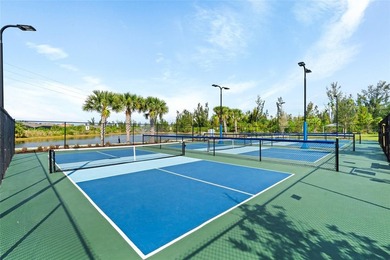 Enjoy lakefront living in the highly desirable gated community - photo 33