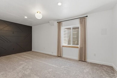 Stunning 5-bedroom, 3.5-bath Saratoga Springs home with - photo 38