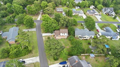 Welcome to 104 Gull Habor. This spacious home offers a - photo 46