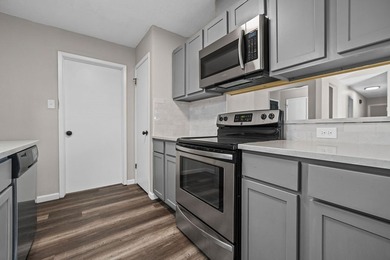 Really cute, move-in ready, 3-bedroom, 2-bath home! Recently - photo 5