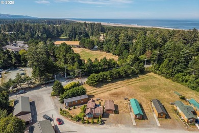 Searching for the ideal, low-maintenance coastal getaway? This - photo 10