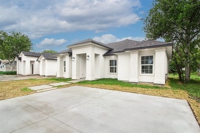 Brand-new construction on a spacious 8,755 sq ft lot in Corpus - photo 2