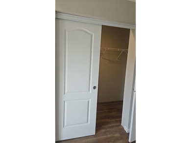 ** CONSTRUCTION ALMOSET FINISHED** SEE WHAT INCENTIVES APRIL - photo 15