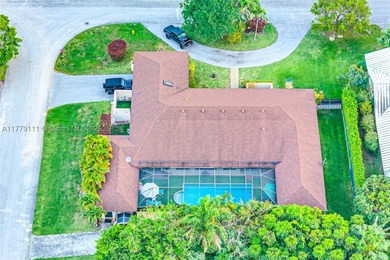 An exceptional opportunity to own a substantially larger home - photo 6