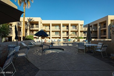 Remodeled top-floor 2 bed, 2 bath condo in the heart of Old Town