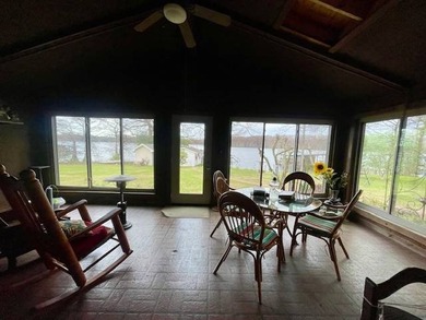 3BR/2BA home in a low-traffic area of beautiful Lake Bruin with - photo 8