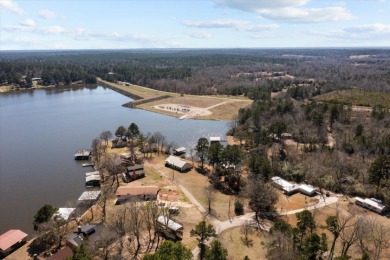 BEAUTIFUL WATERFRONT HOME IN LAKE FOREST ESTATES! - photo 29