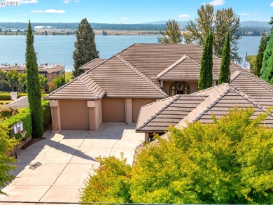 Columbia River - Clark County Home For Sale in Vancouver Washington