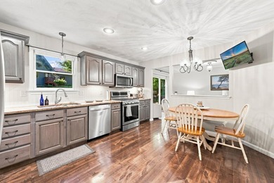 Welcome to 1345 RayLynn Dr. A meticulously maintained home - photo 11