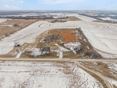 This beautiful 5-acre property offers space to unwind and enjoy - photo 30