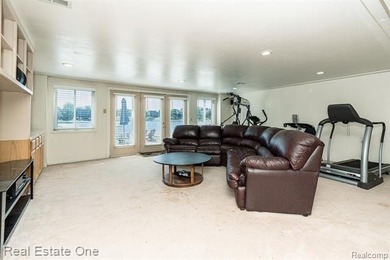 DON'T MAKE A MOVE WITHOUT experiencing lakefront living at its - photo 38