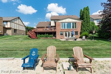DON'T MAKE A MOVE WITHOUT experiencing lakefront living at its - photo 44