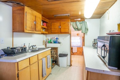Charming 2 bed, 1 bath single wide manufactured home, just - photo 15