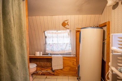 Charming 2 bed, 1 bath single wide manufactured home, just - photo 19