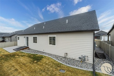 Bright, open & impeccably maintained! The upscale living room