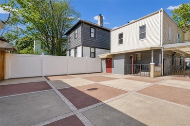 Welcome to 722 Elton Street, a beautifully maintained detached - photo 22