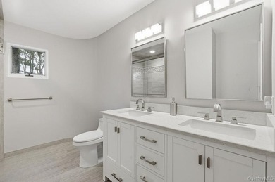 Chic Contemporary Sophisticated Living in Remsenburg Nestled on - photo 26