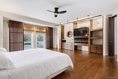 Chic Contemporary Sophisticated Living in Remsenburg Nestled on - photo 32