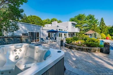 Chic Contemporary Sophisticated Living in Remsenburg Nestled on - photo 39