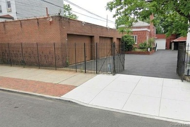 Development Opportunity in Prime Astoria Prime Astoria - photo 1